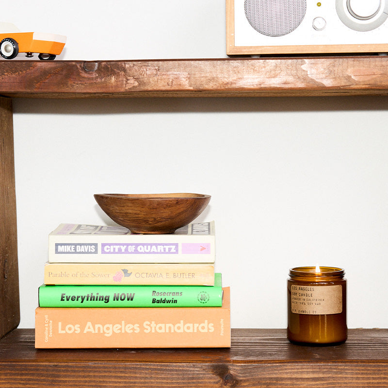 Los Angeles – Standard Candle